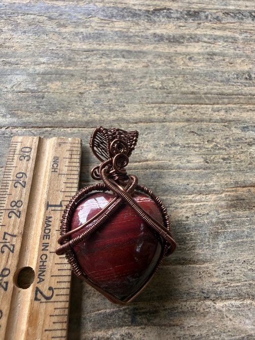 Red Jasper Crystal Heart Pendant – Copper Wire Wrapped